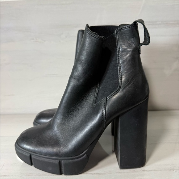 Steve Madden Black Leather Ankle Boots Chunky Grunge Y2K Whimsygoth 6.5 - Picture 4 of 9